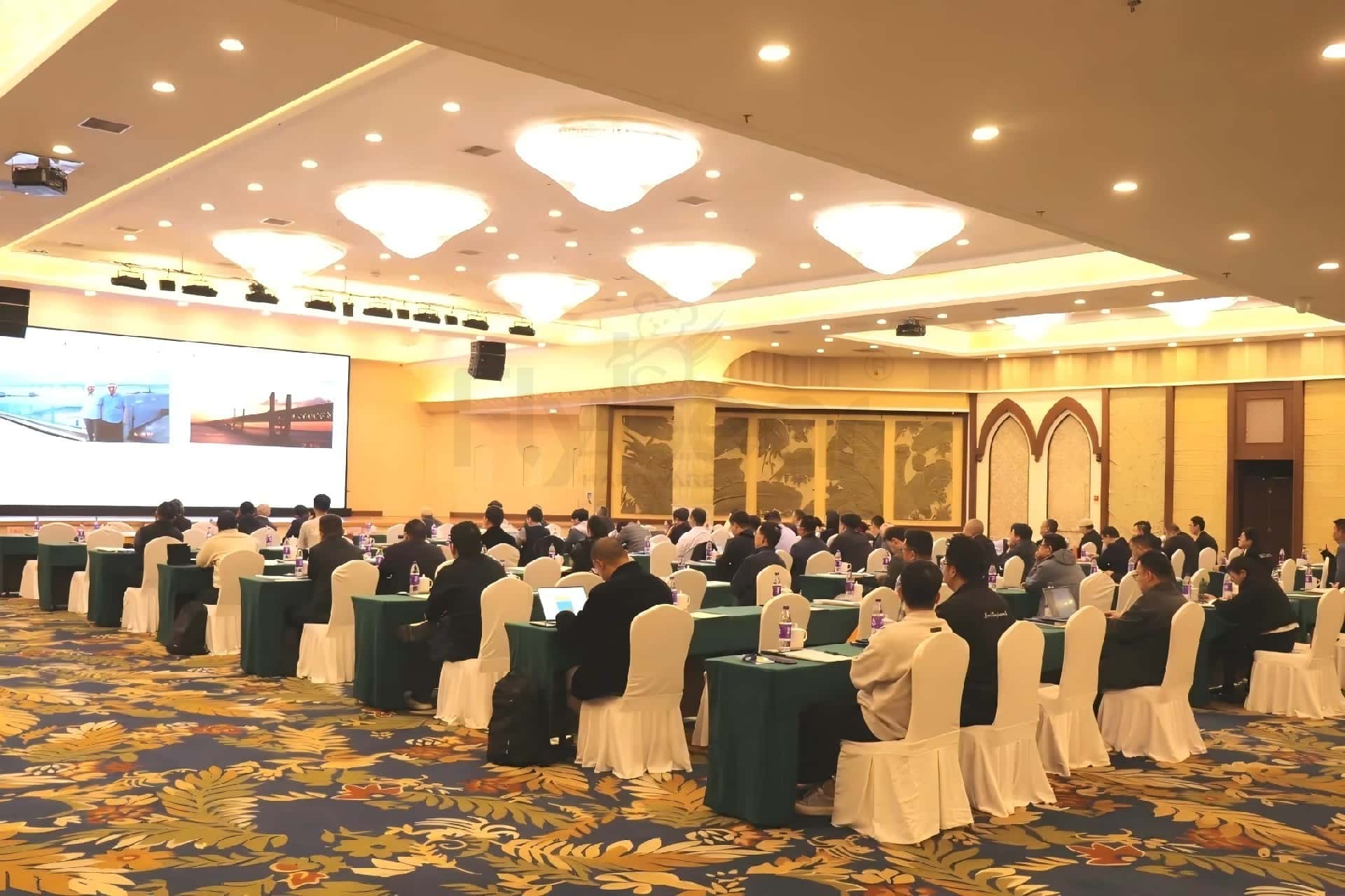 福贝尔工厂受邀参加2025年钢结构用紧固件标准宣贯会议，共探行业高质量发展新路径